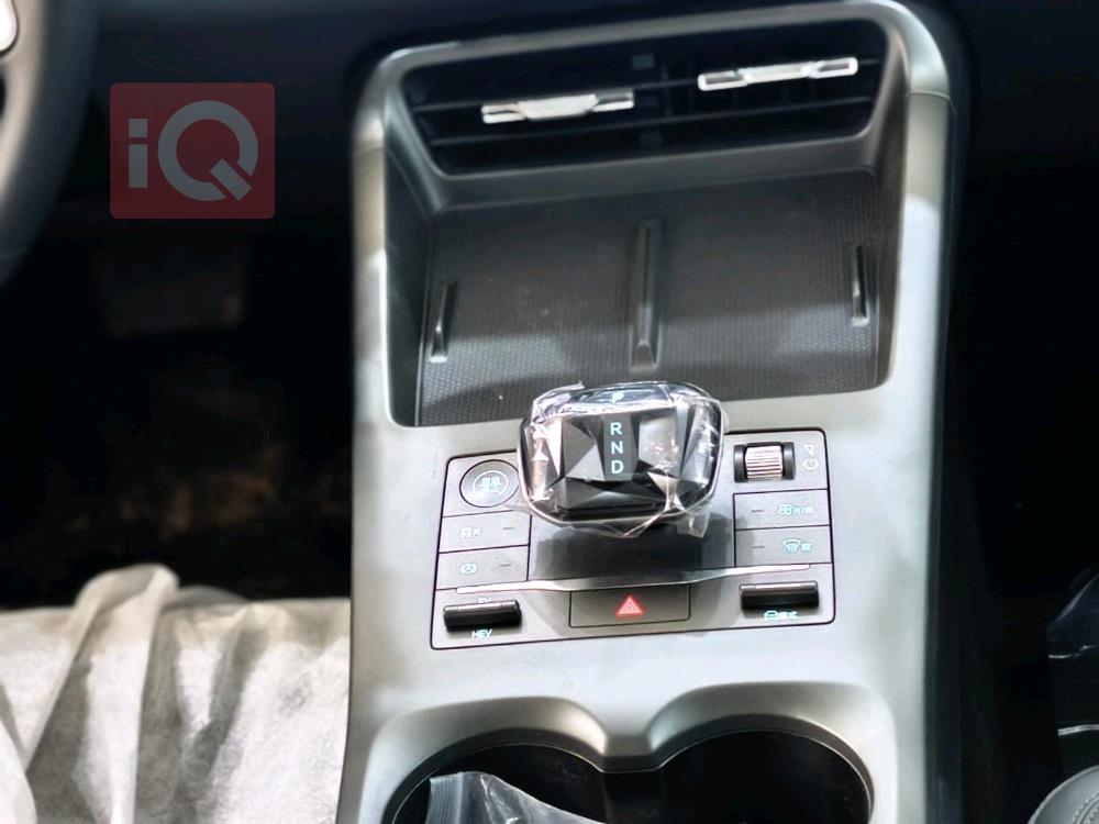 بي واي دي Qin Plus